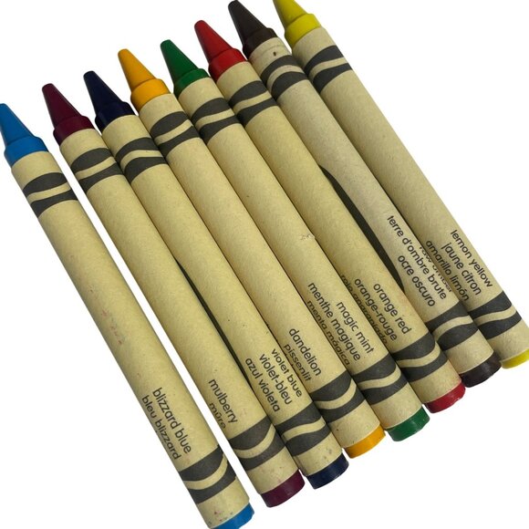 Crayola Limited Edition 8 Colors Crayons Set Back from Retirement Time Shortly - Picture 5 of 6
